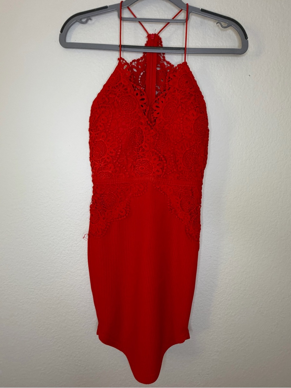 Hello Molly Red Lace Bodycon Mini Dress – Size 6